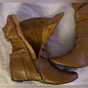 DE BLOSSOM WOMEN’S BROWN BOOTIES/FLAT BOOTS W/ZIPPER SIZE 10